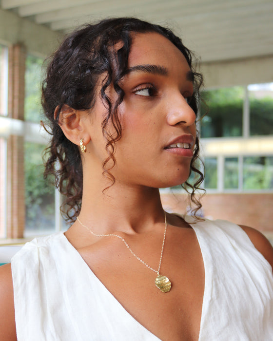 Ridge Necklace