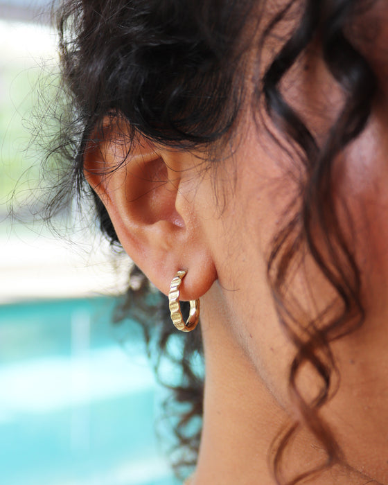 Strata Hoops