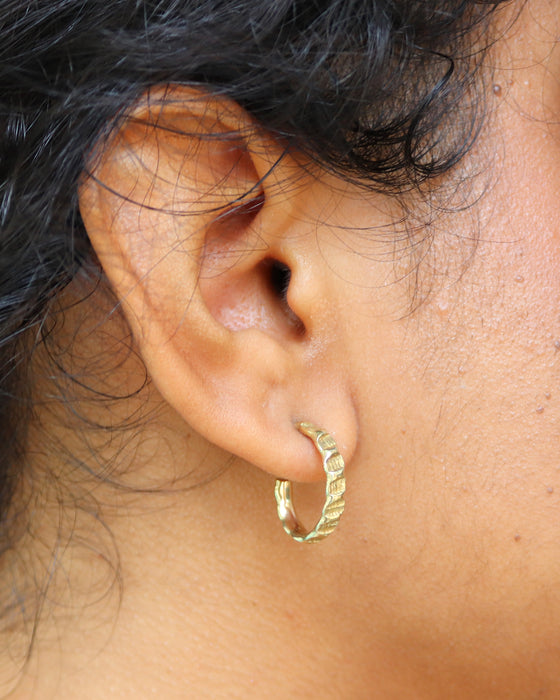Strata Hoops