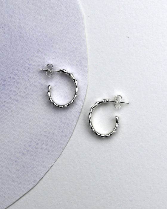 Strata Hoops